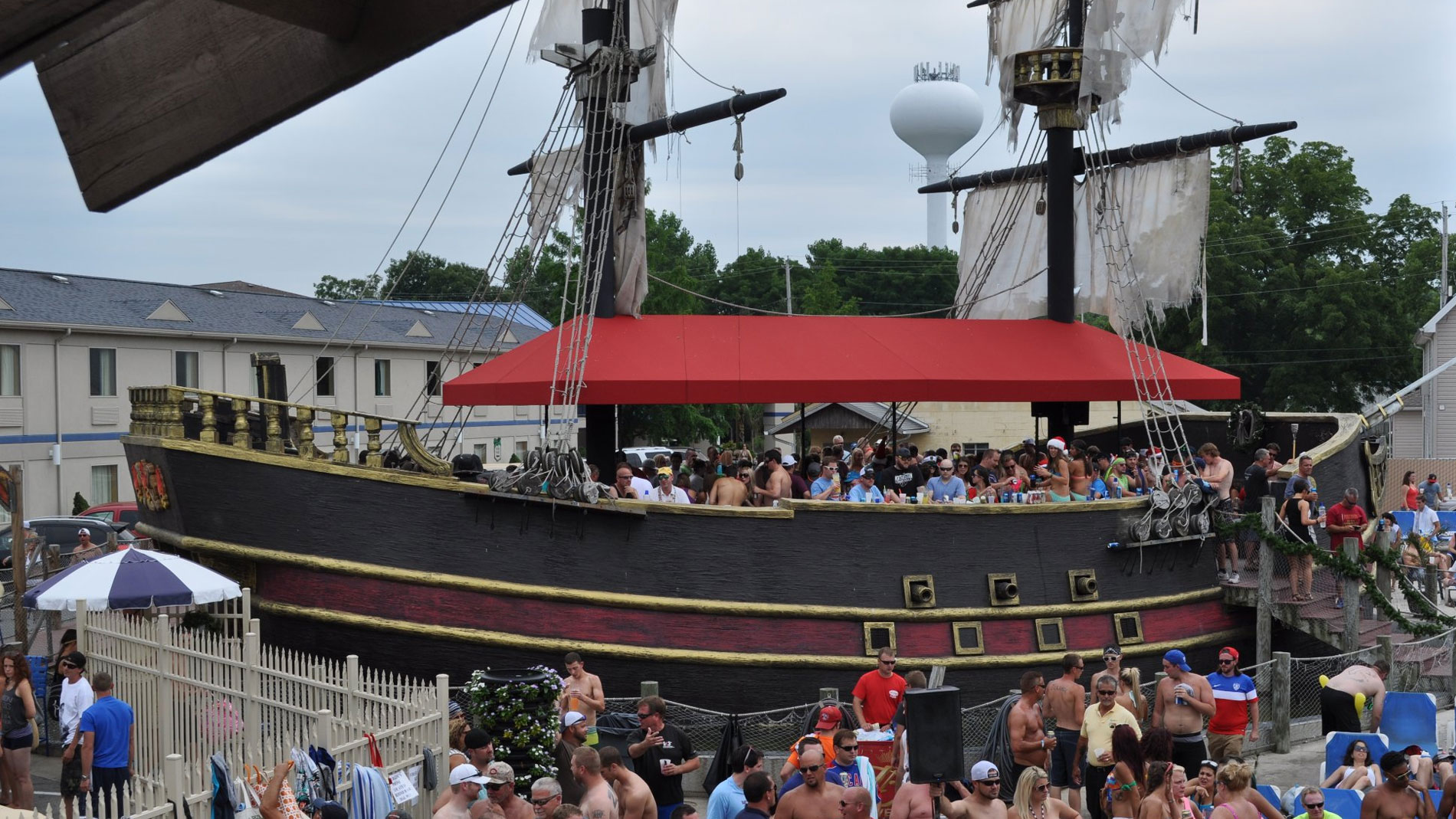 Grand Islander Hotel at Put-in-Bay